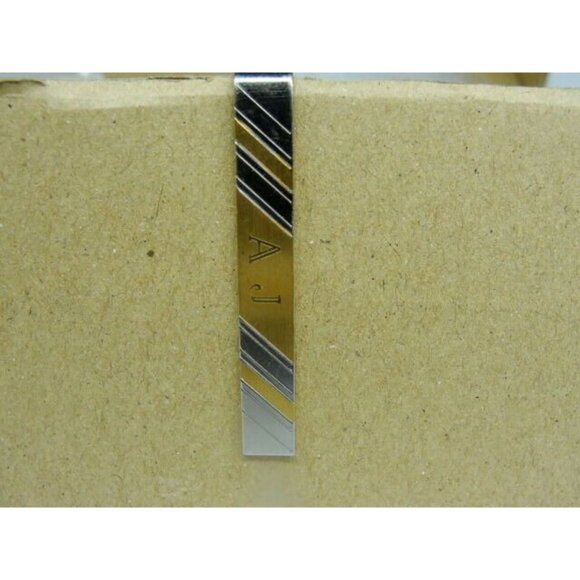 Hayward Engraved "AJ" Tie Bar Shirt Dress Vintage Back Engraved - Picture 2 of 9